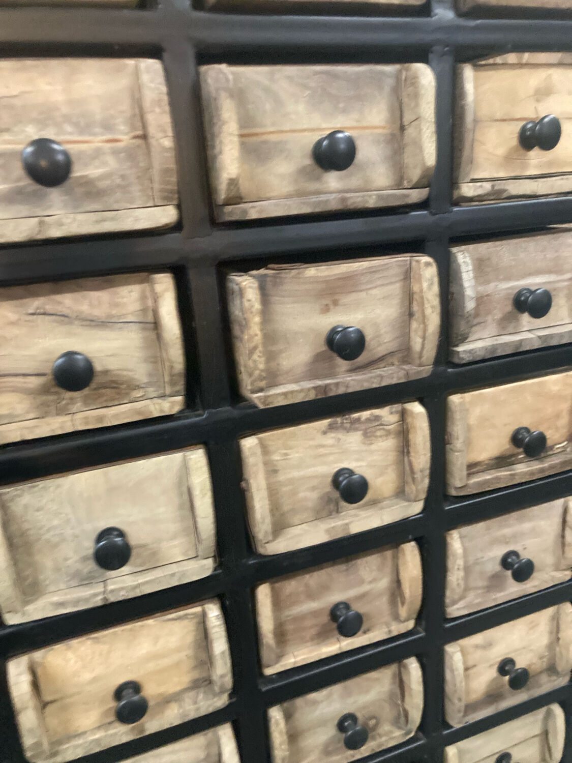 Meuble 24 Tiroirs de style industriel