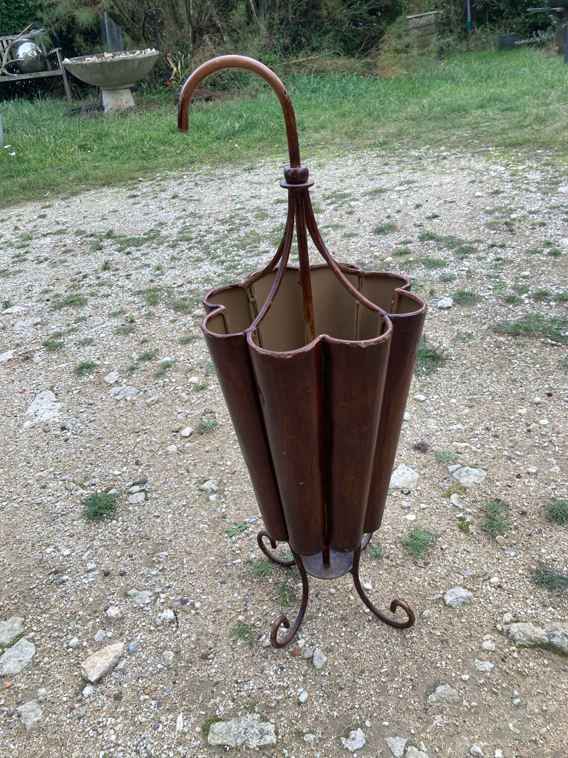 Porte parapluie, tôle