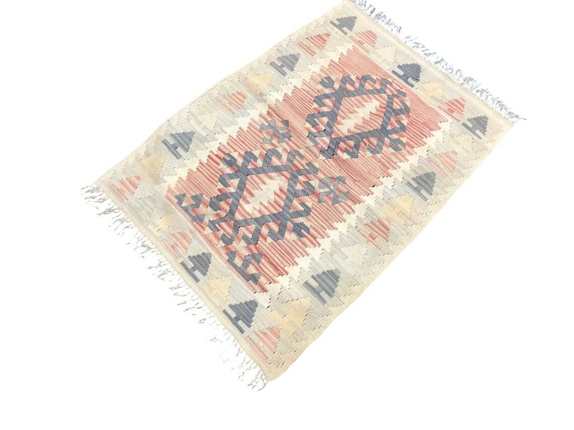 Oushak Vintage Small Kilim Rug