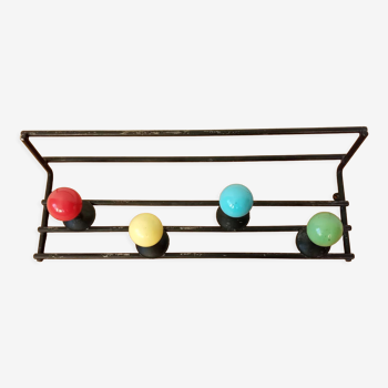 Portemanteau années 50 à boules multicolores