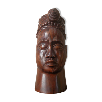 Head carved in wood African Art