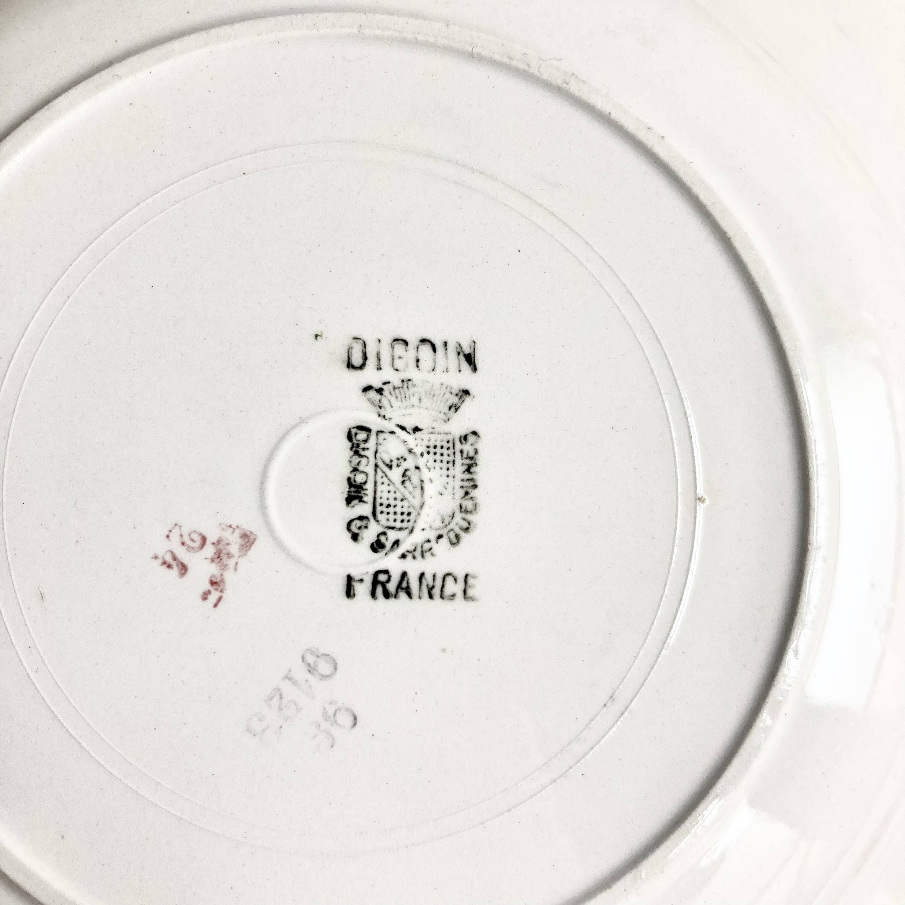 6 Digoin soup plates