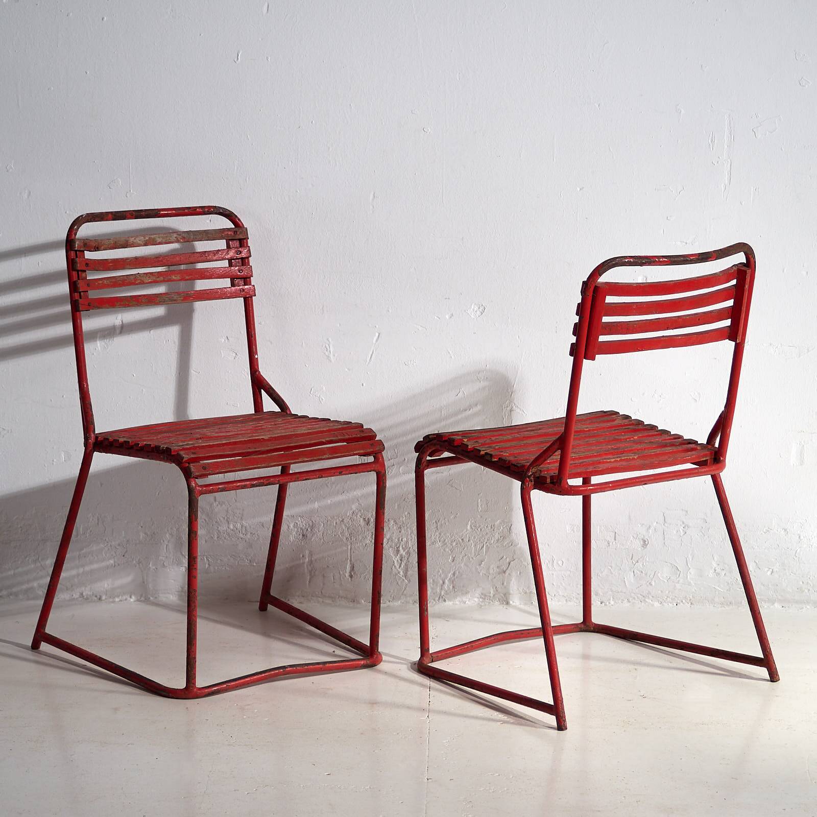 Antique red garden chairs (c.1920). Set of 4 pieces #37