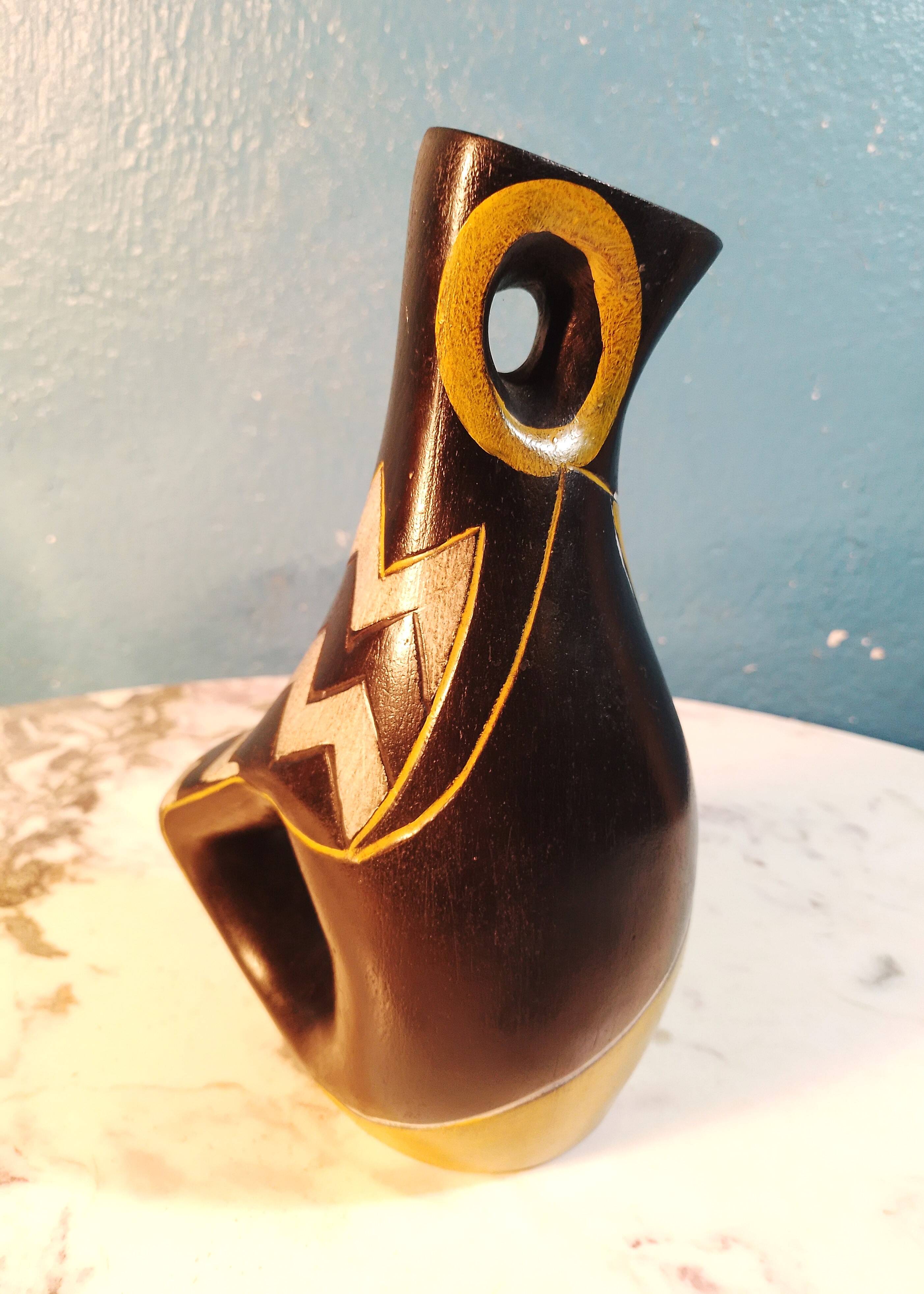 Xarcato "Bird" Pitcher 1950s