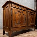 Grand Buffet Lyonnais époque Louis XV en noyer massif vers 1750