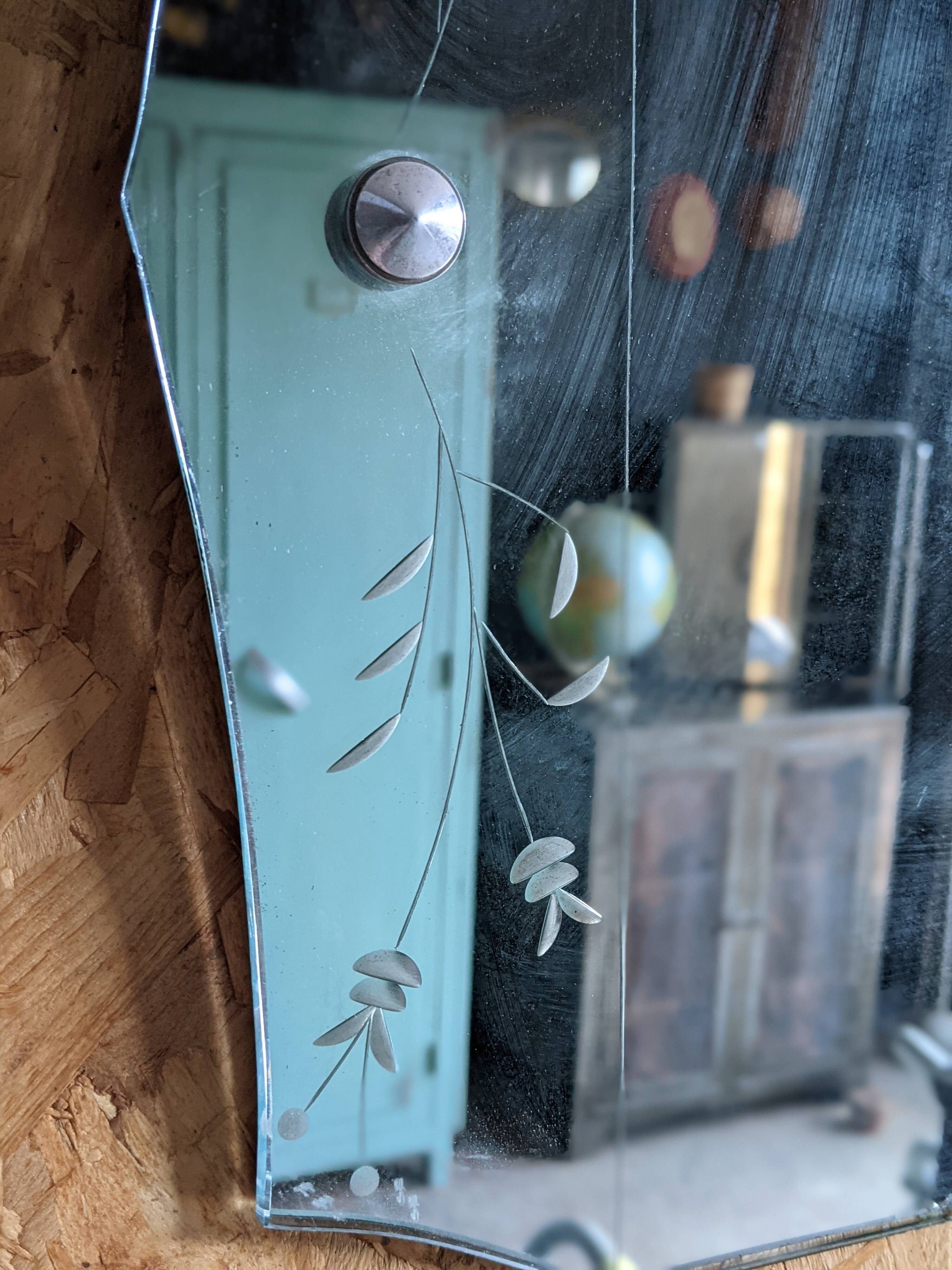 Mirror art deco