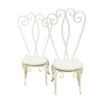 Paire de chaises de jardin en fer forgé patiné XX siècle Fauteuils