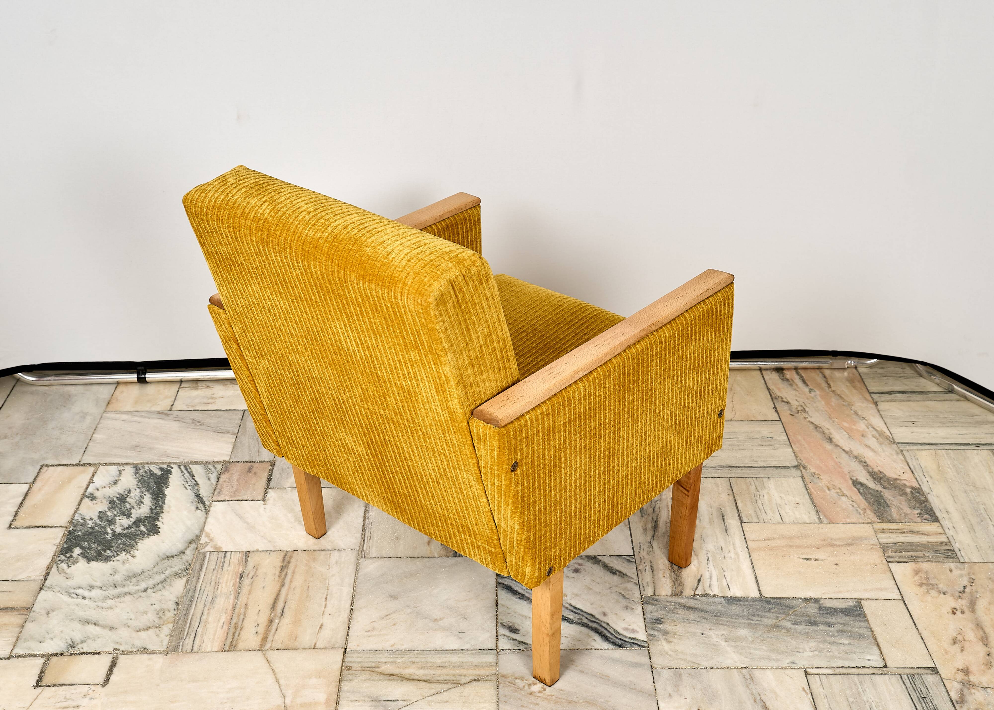 Fauteuil conçu par F.Jirak pour TATRA Tchécoslovaquie 1970