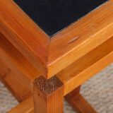 Console en pin dessinée par George Couteau, 1980