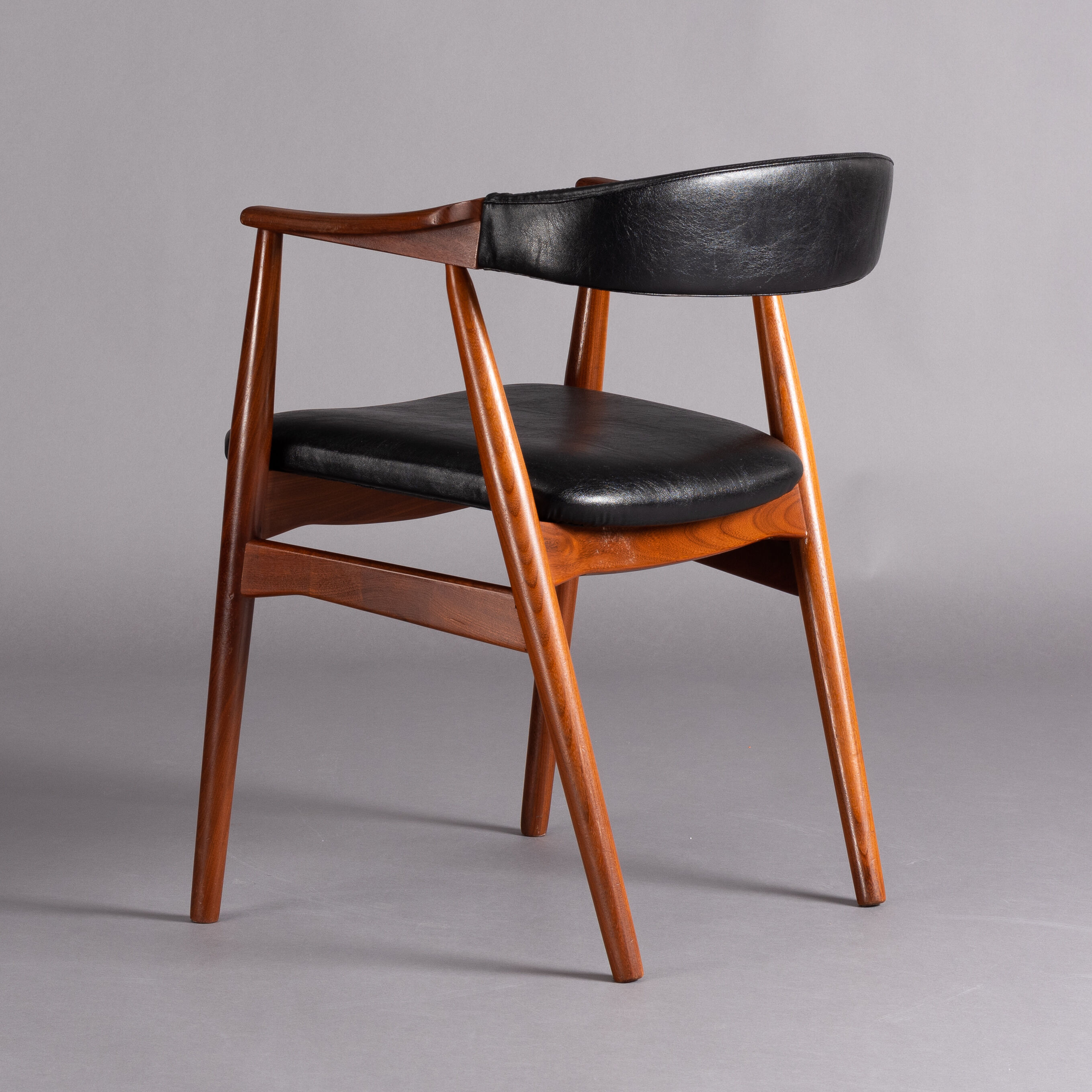 Danish Mid Century Chair No 213 By Th Harlev From Farstrup Møbelfabrik, 1960s