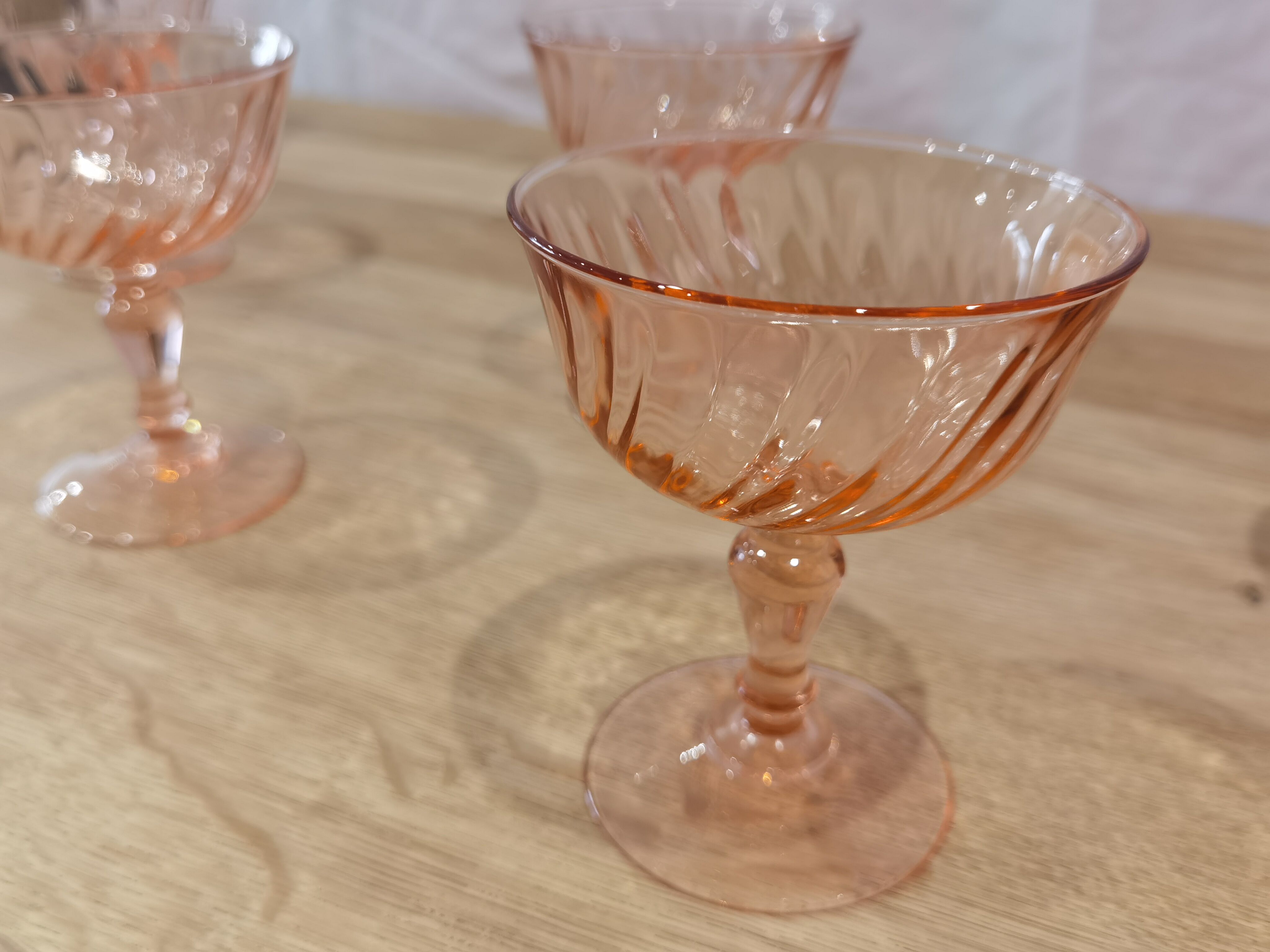 5 coupes à champagne de la marque "luminarc" rosaline