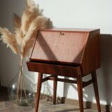 Secretary Beautility