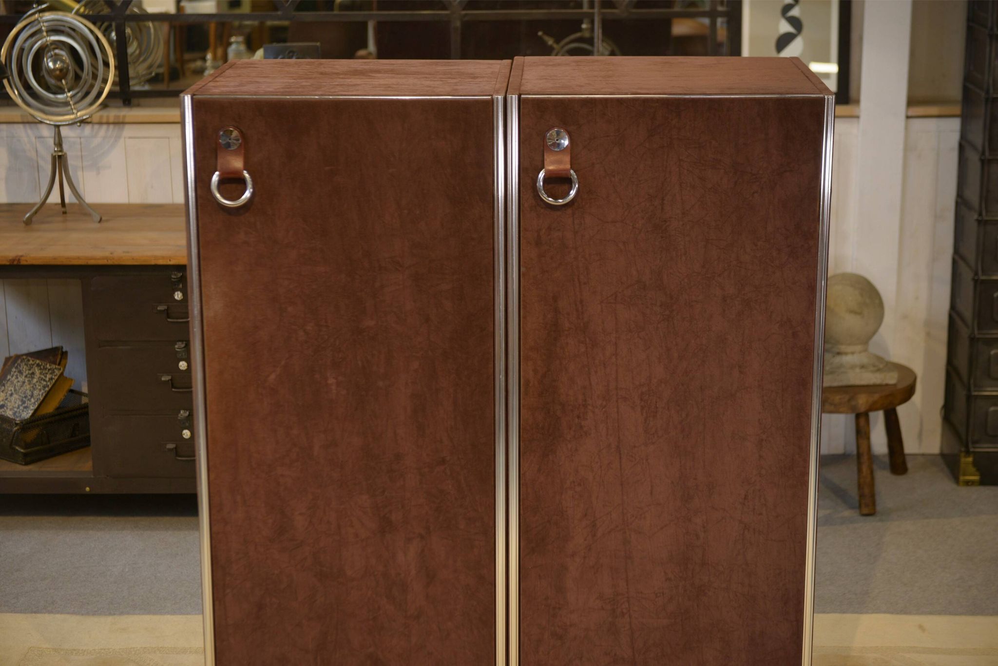 Pair of cabinets by Guido Faleschini produced by Mariani for Hermès 1970s