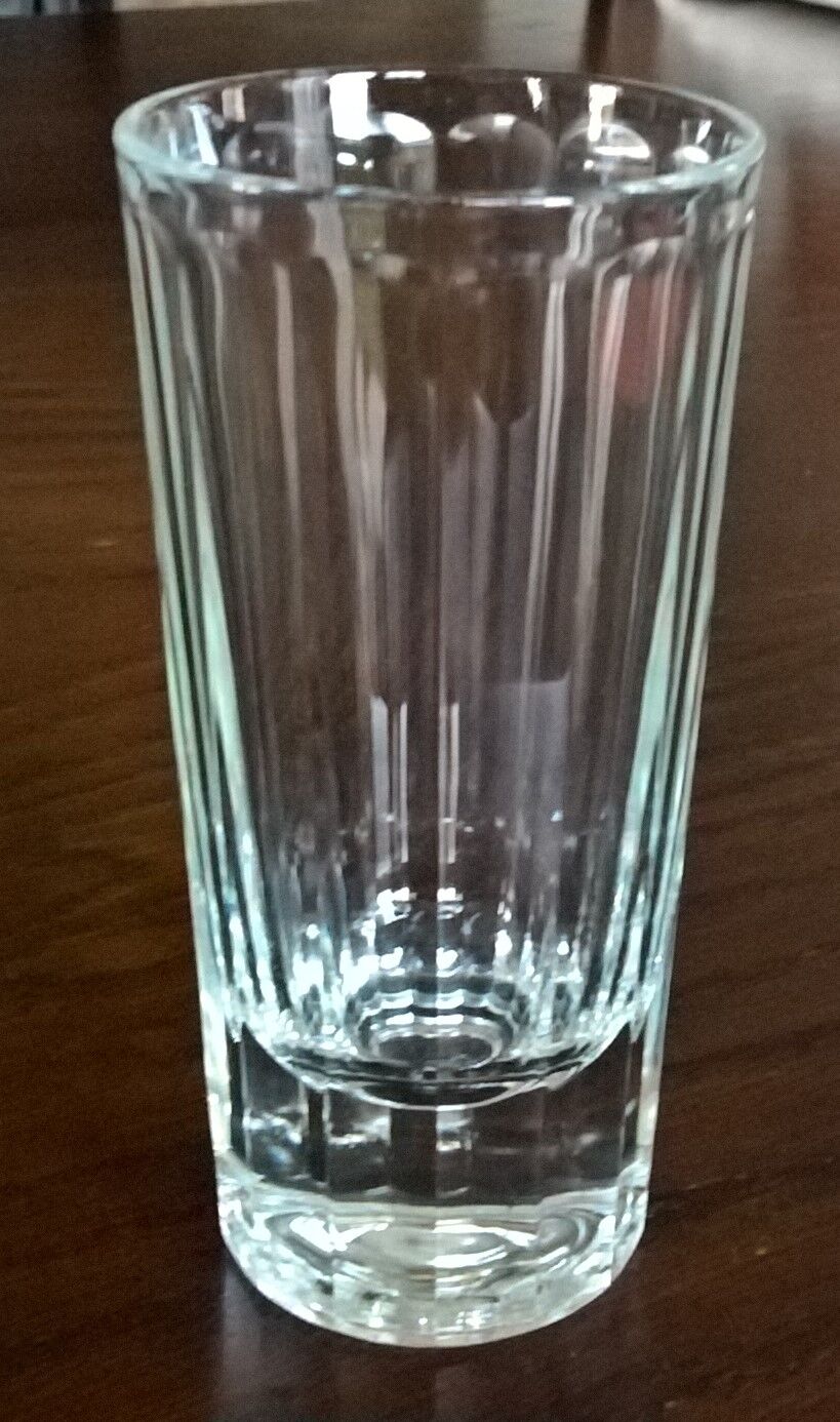 Six verres à apéritif