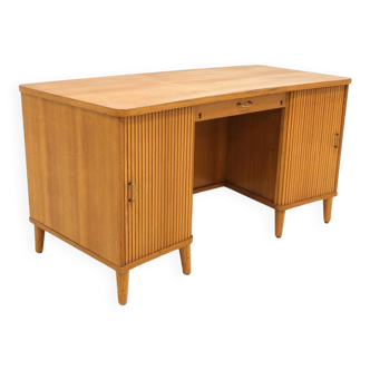 Bureau scandinave en orme, Swedish Modern, Suède, 1940