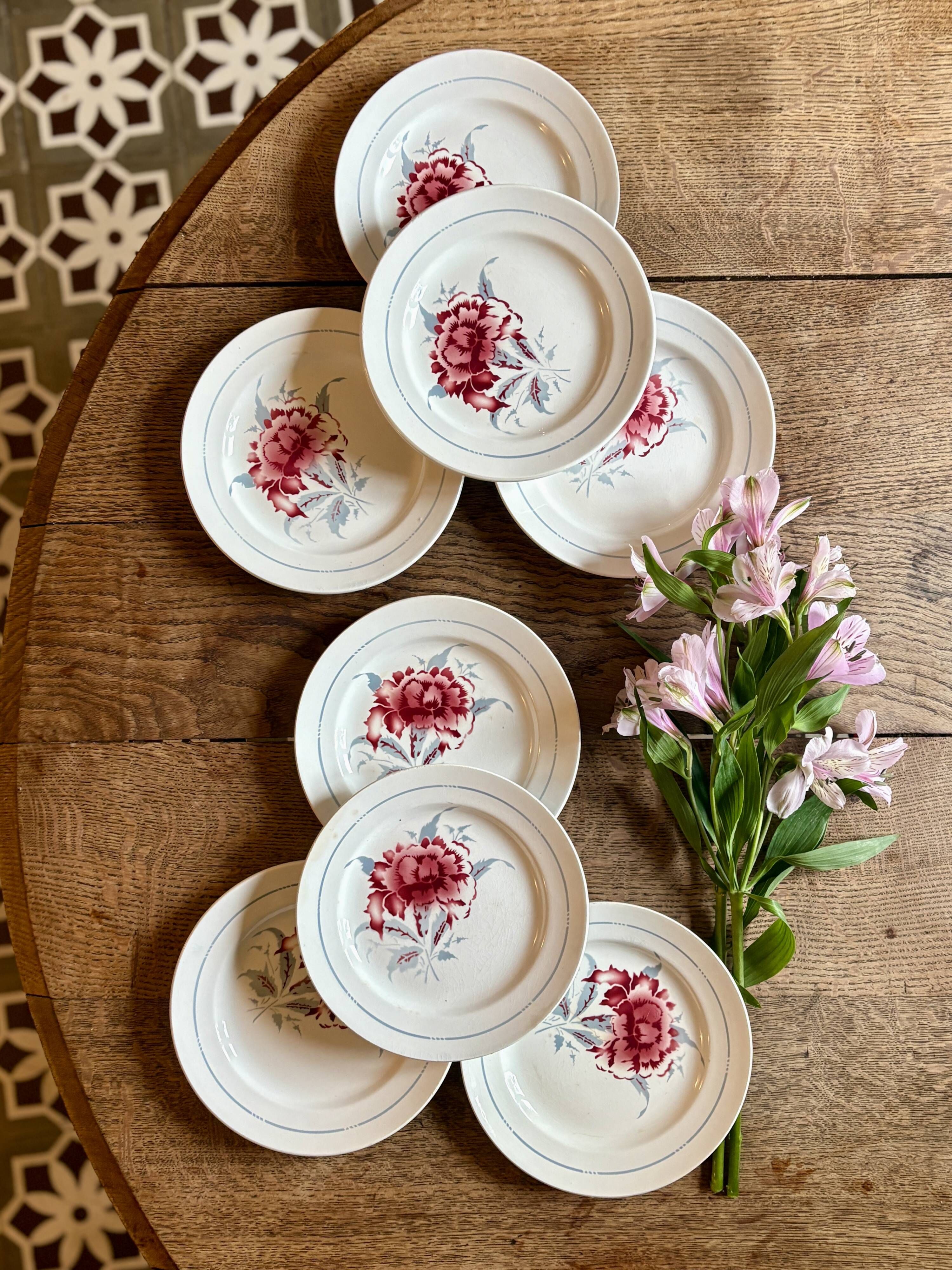 set of 8 vintage dessert plates - Saint Amand