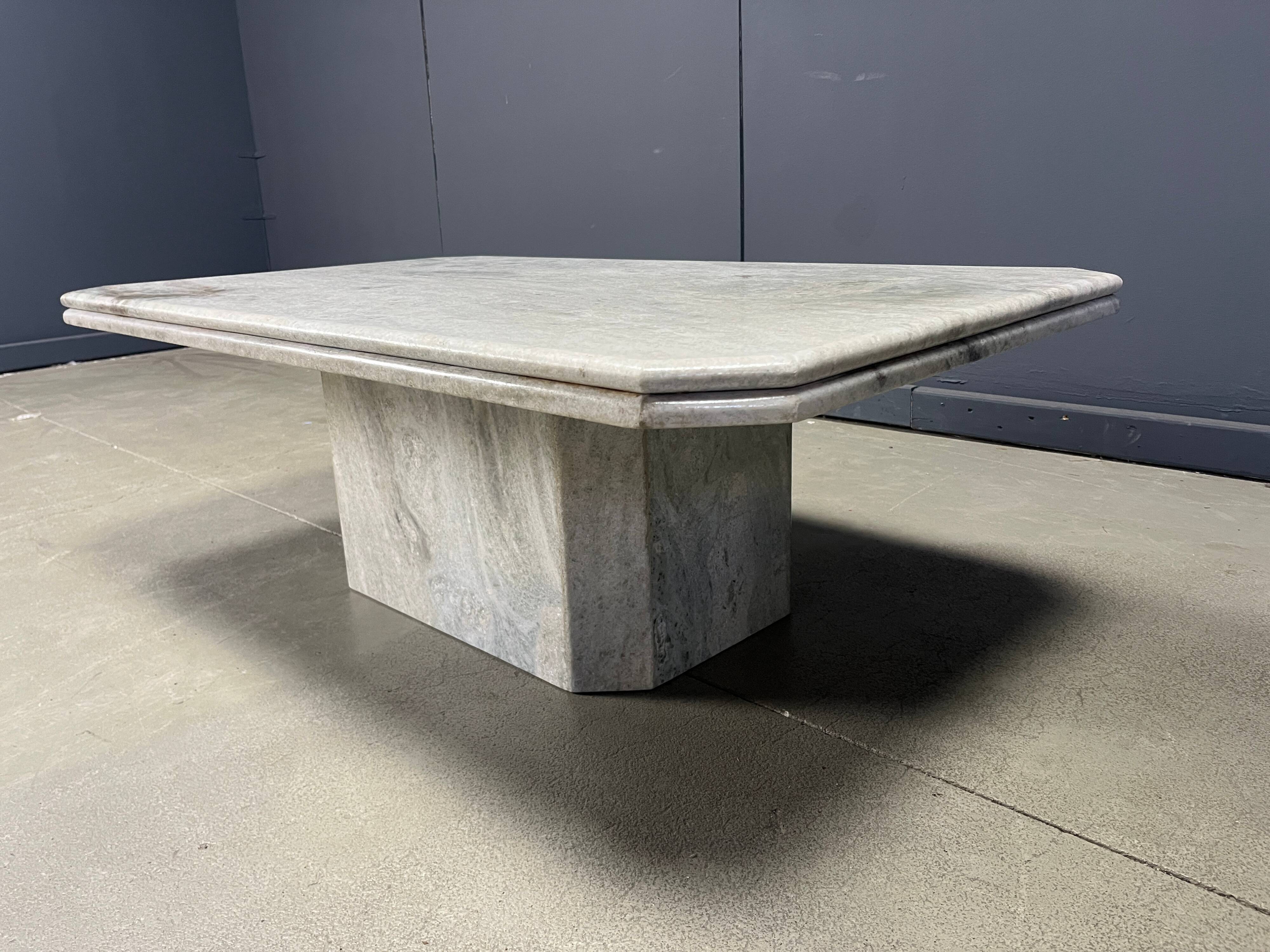 Vintage marble coffee table, 1970s - Italy