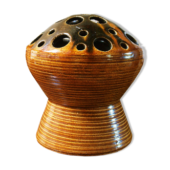 Ceramic flower-picnic vase of the potters of Accolay