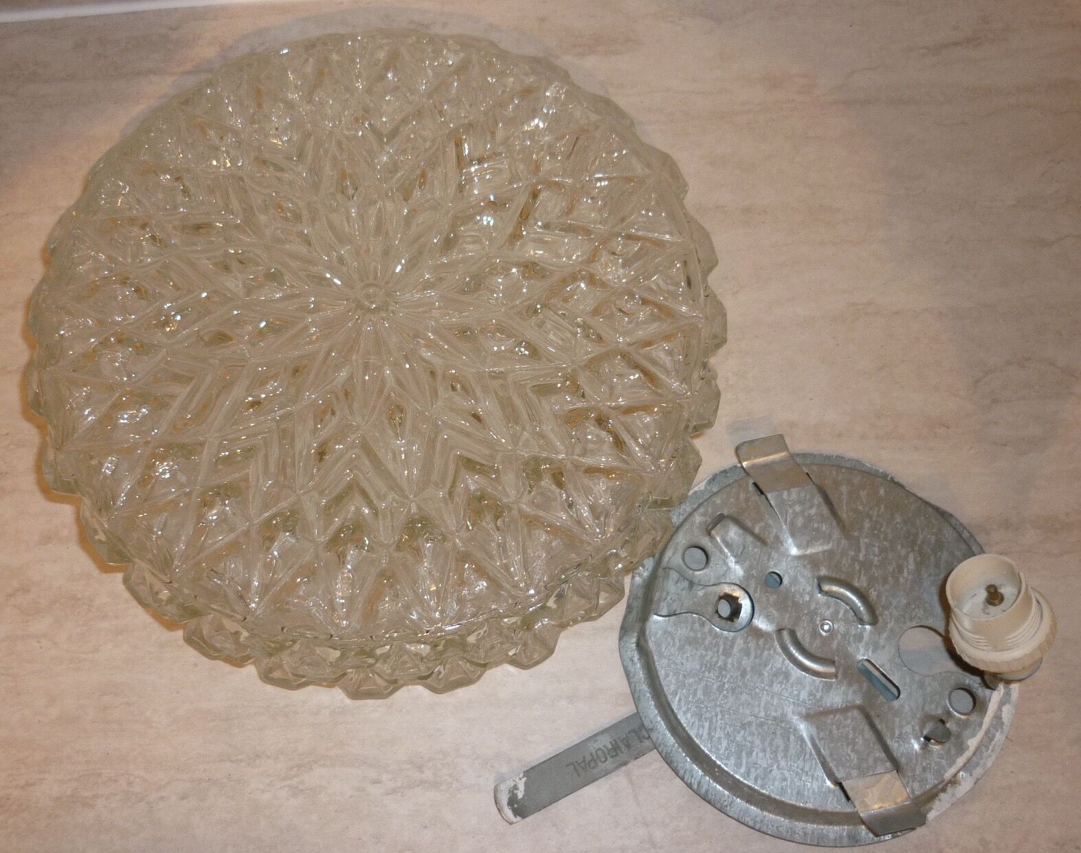Round ceiling lamp in molded glass, Ø 25 cm