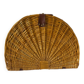 Picnic suitcase