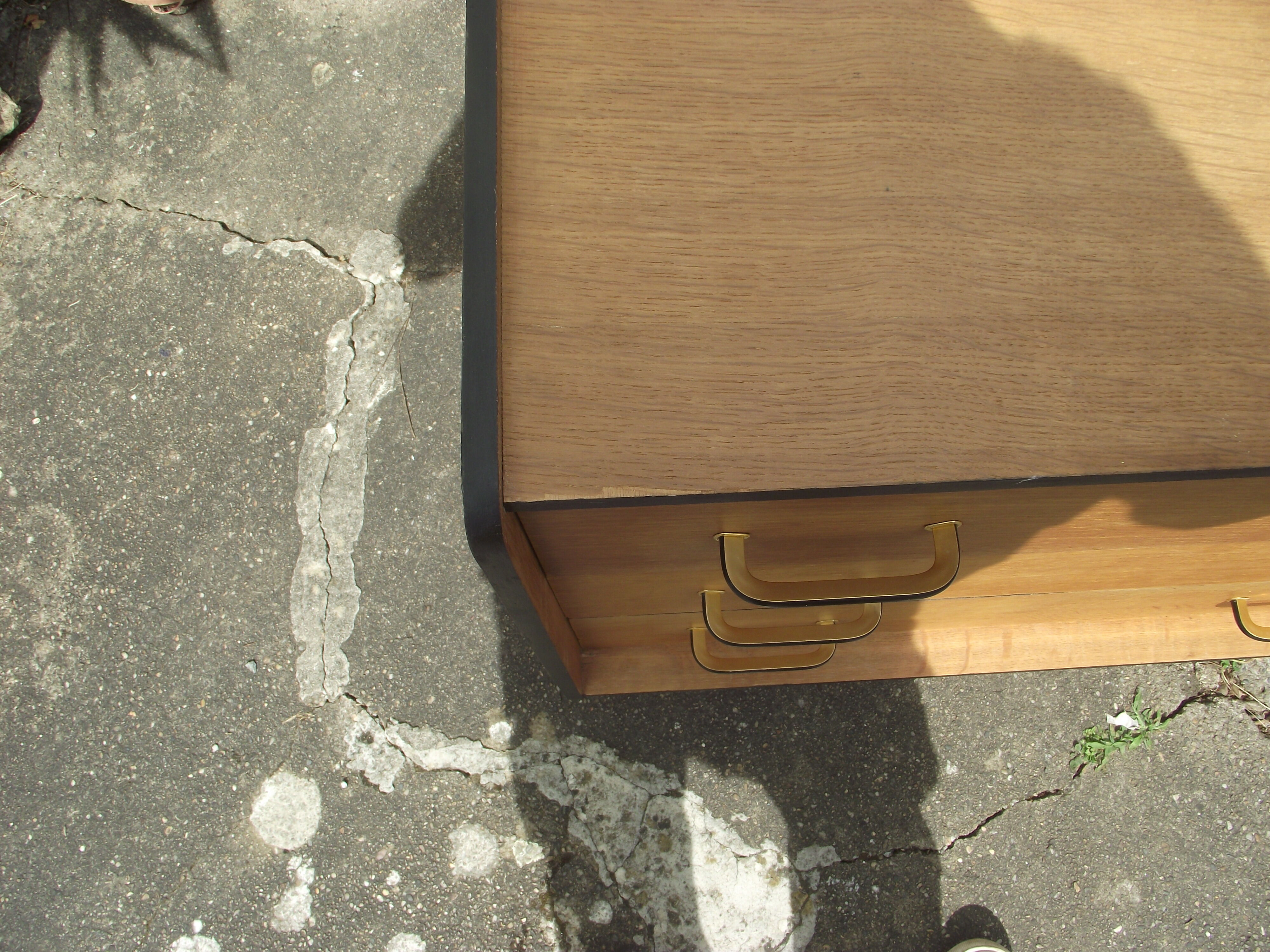 Scandinavian oak chest of drawers from the 60s