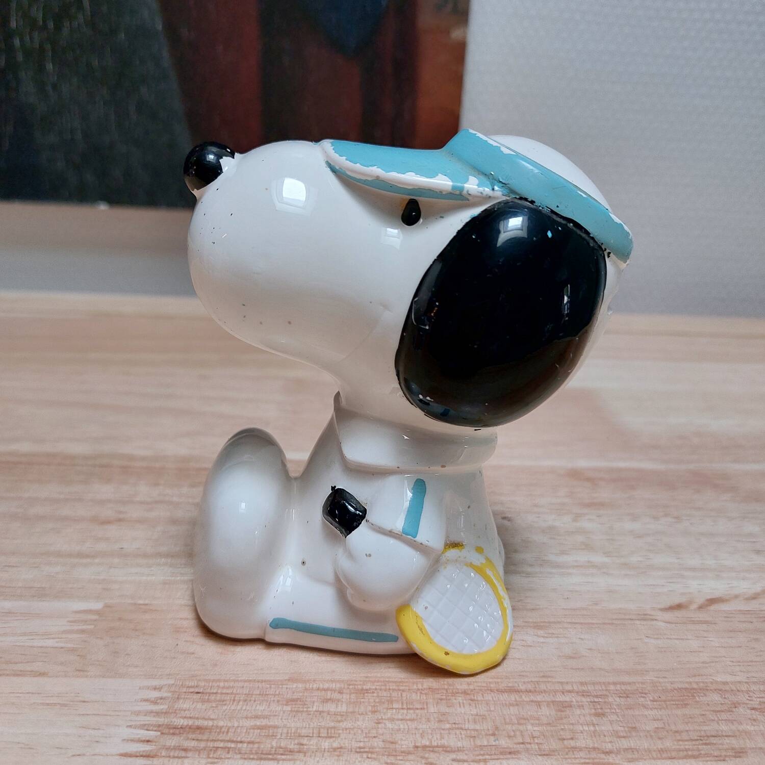 Snoopy piggy bank