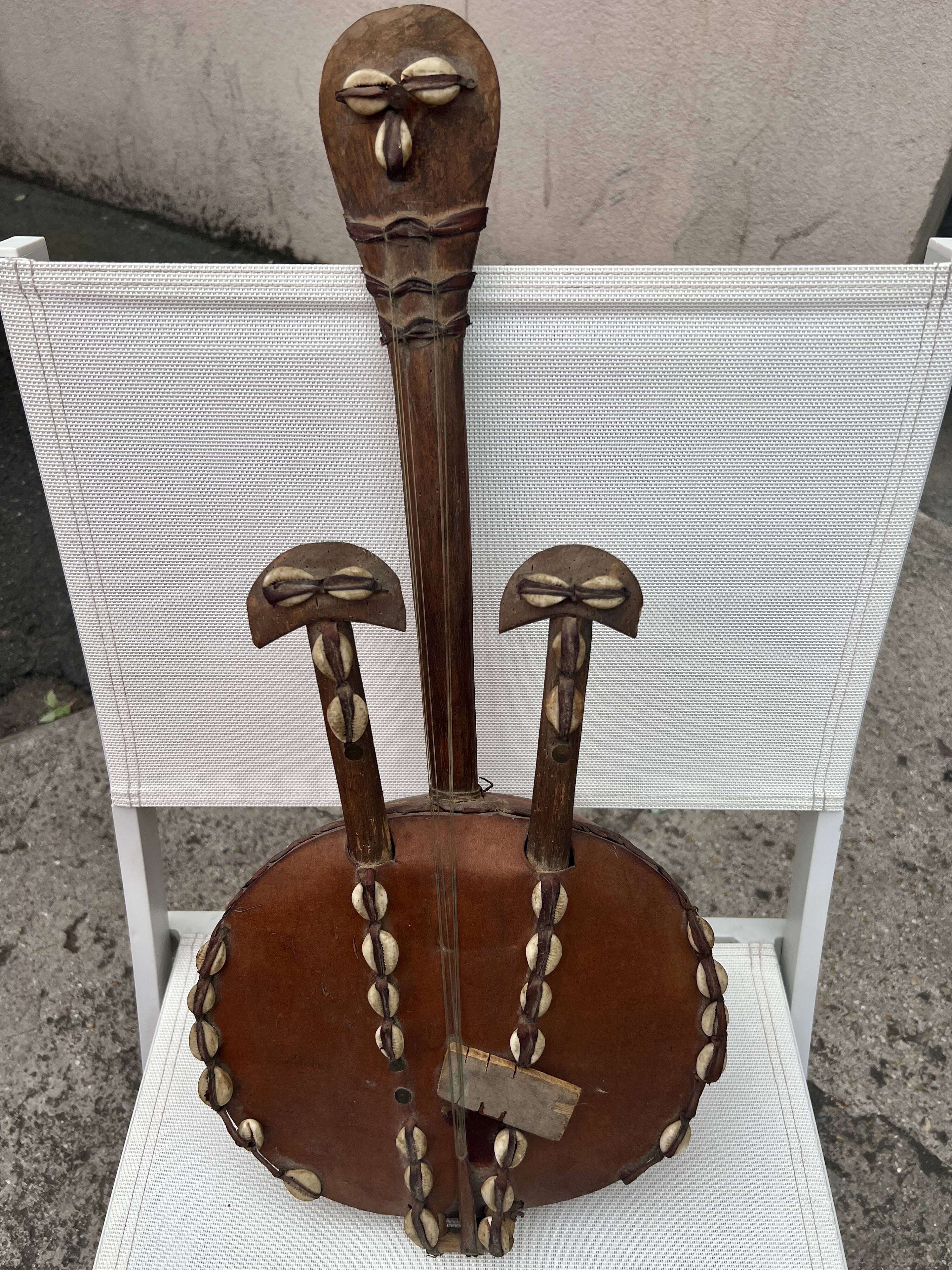 Instrument à cordes kora africaine