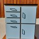 Placard en formica bleu