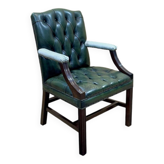 Fauteuil Chesterfield anglais des années 70