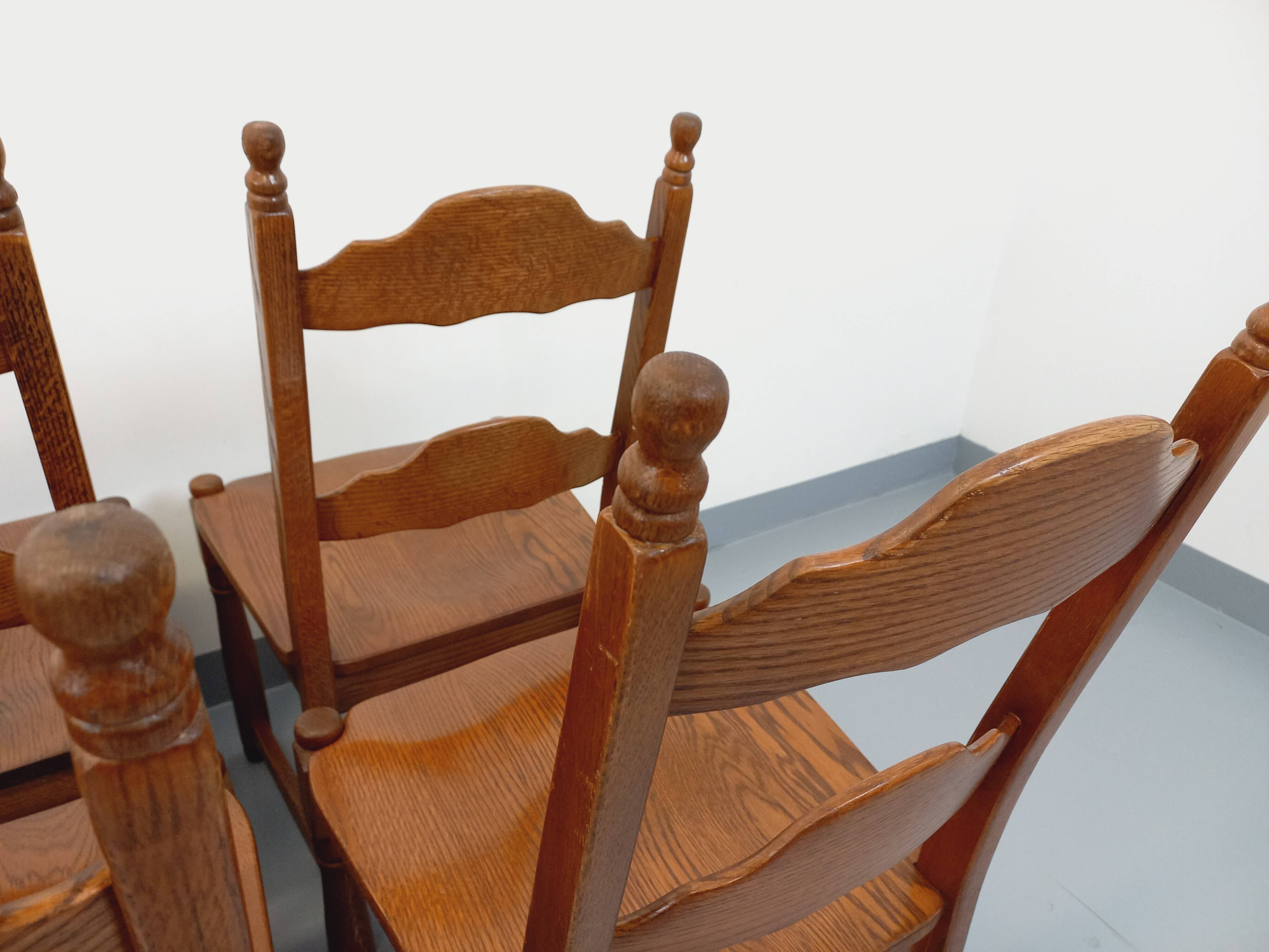 Set of 6 vintage brutalist chairs in oak wood from the 60s