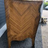 Louis XV style chest of drawers