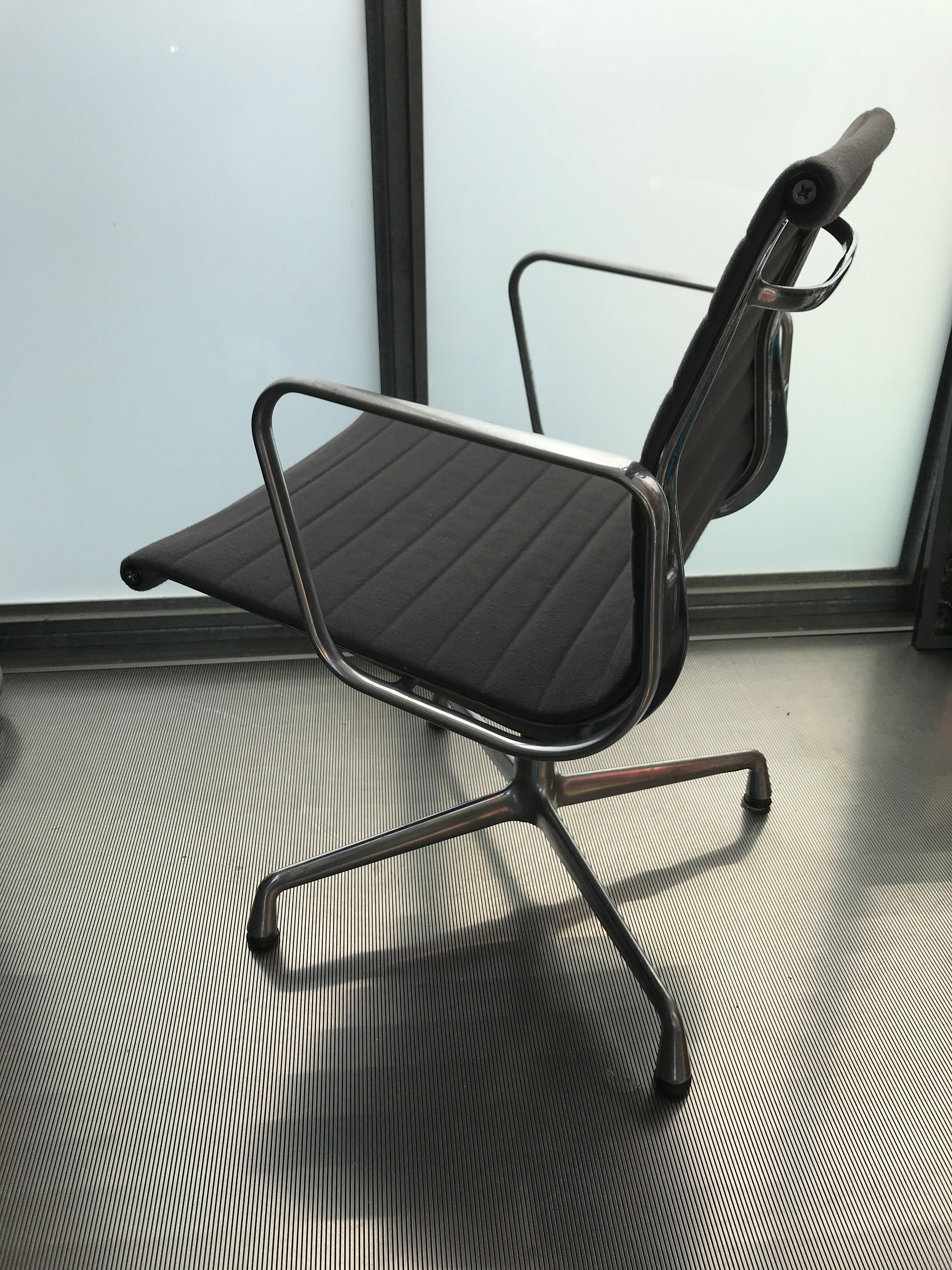 Soft Pad Chair EA 207 by Charles and Ray Eames for Vitra