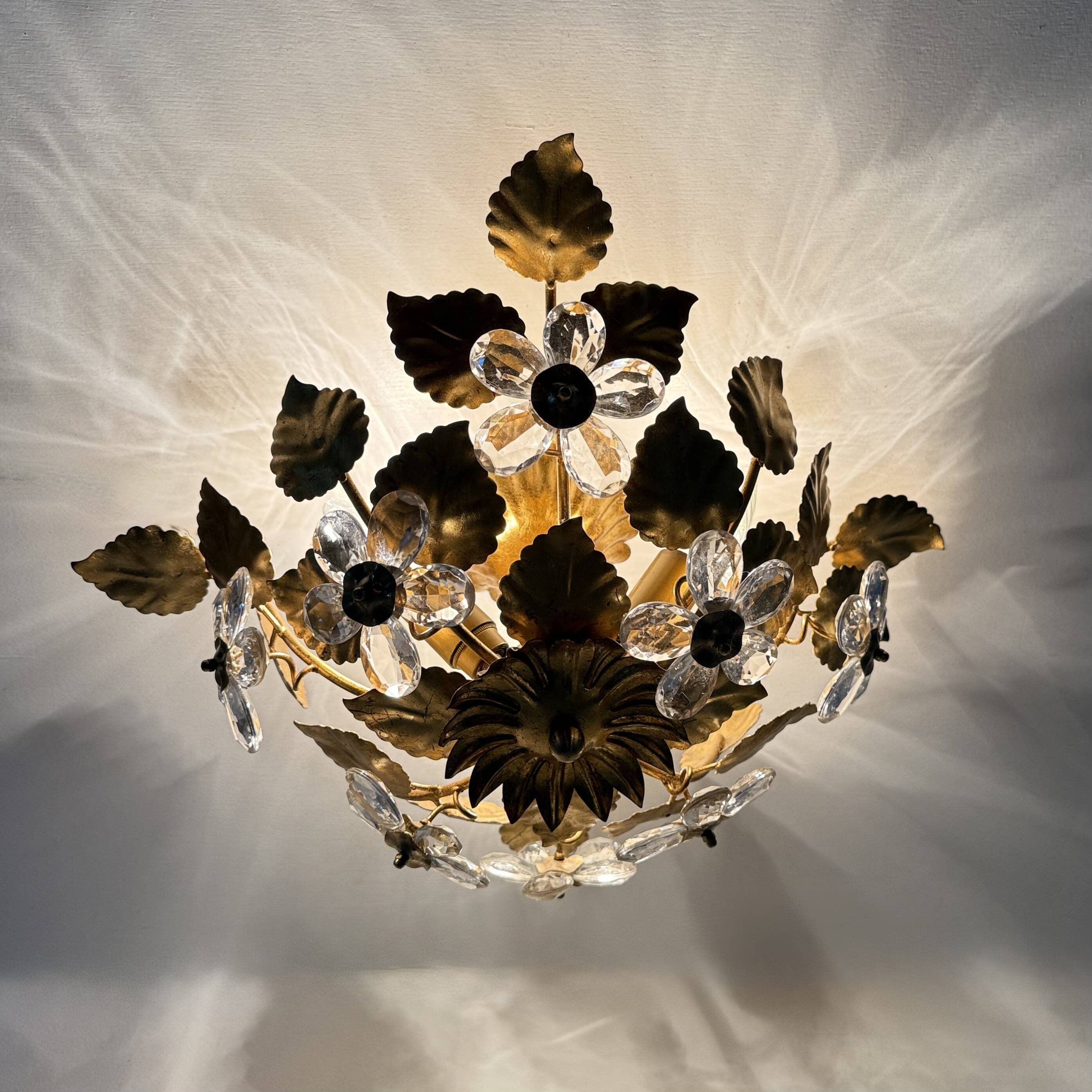 Mid-century design banci style ceiling lamp crystal flower , 1970sMid-centu
