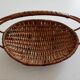 Panier plat en osier tressé