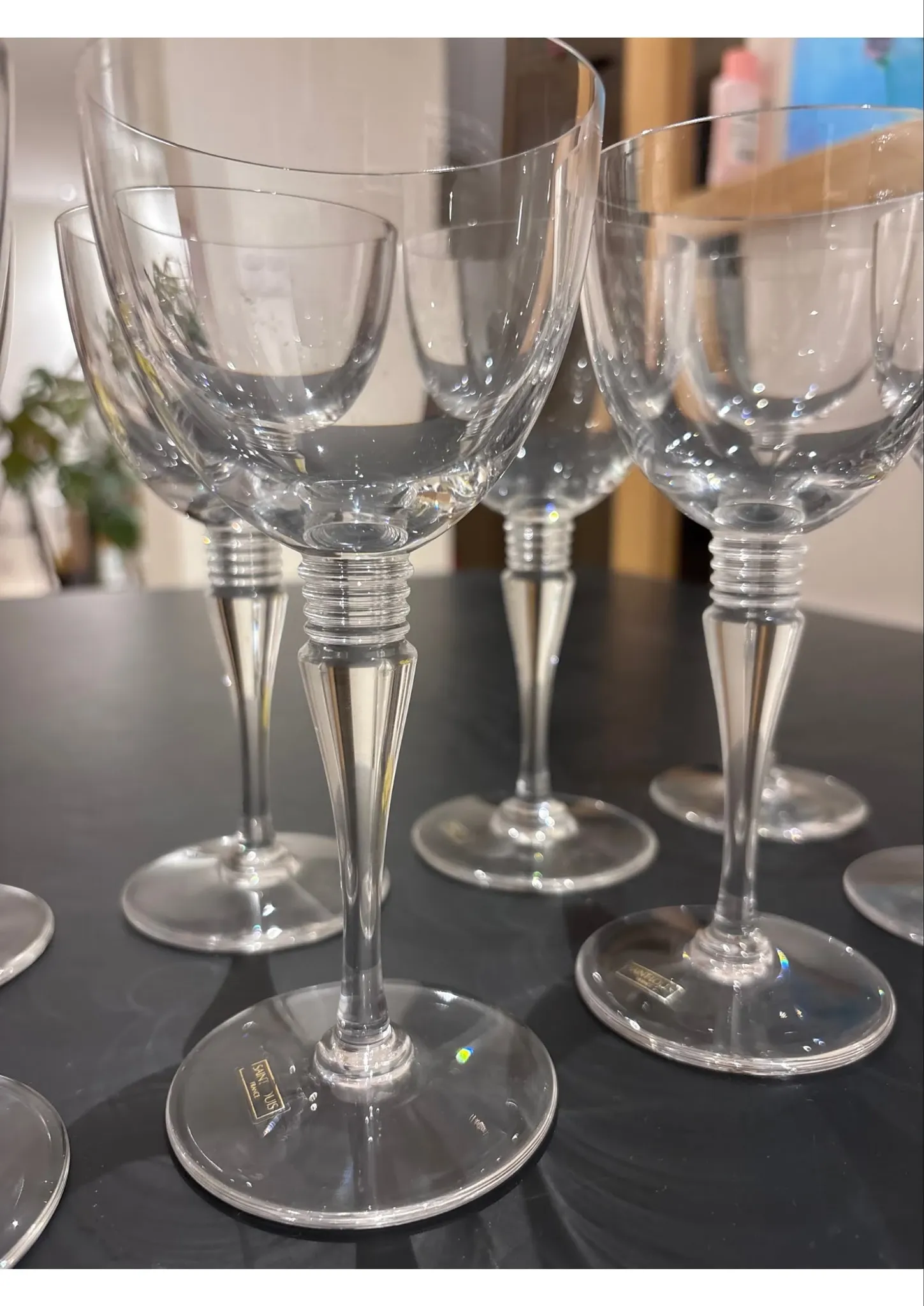 Set of 8 Saint-Louis “Grand Lieu” Crystal Red Wine Glasses – 17.5 cm