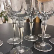Set of 8 Saint-Louis “Grand Lieu” Crystal Red Wine Glasses – 17.5 cm