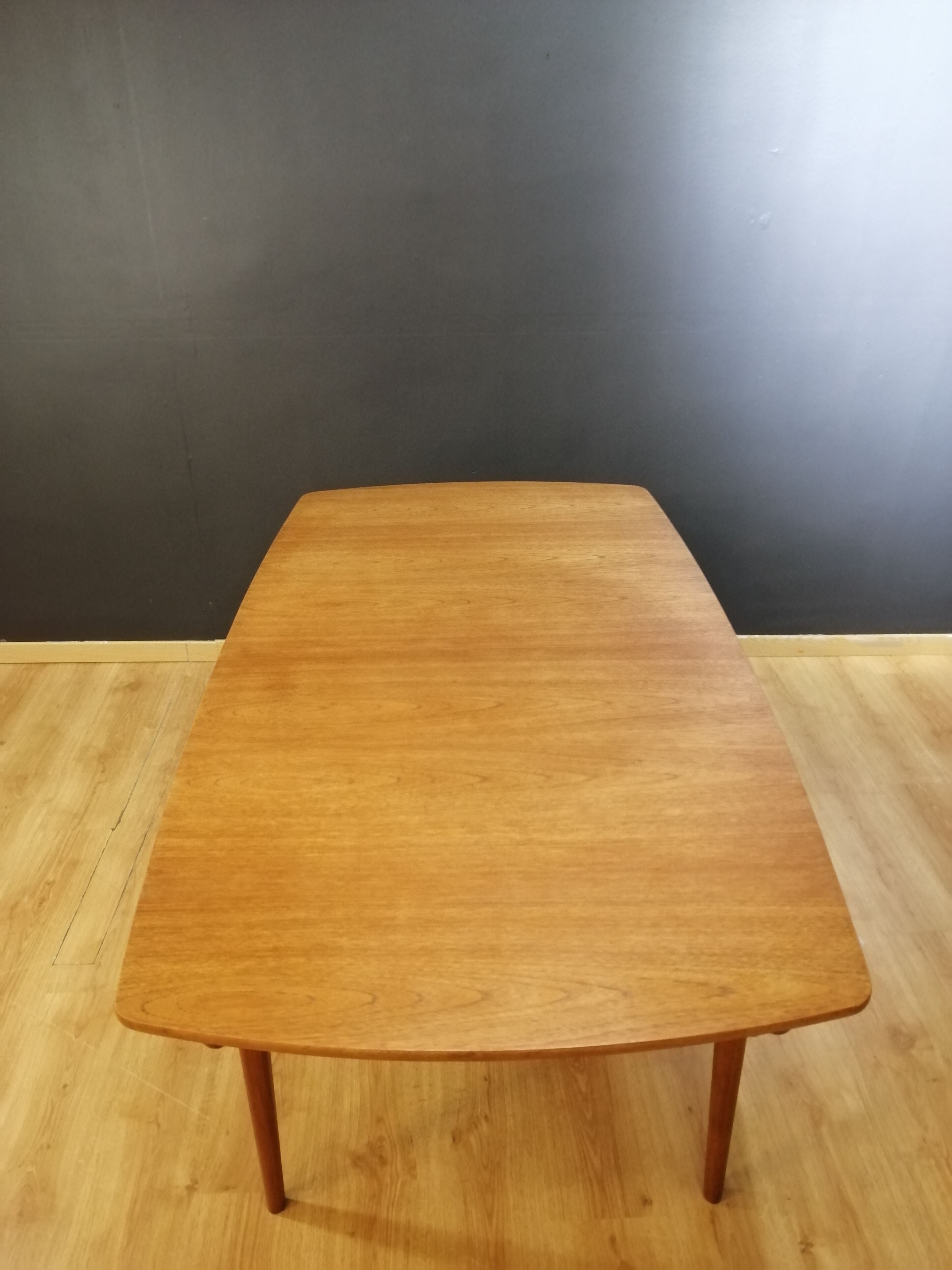 Teak dining table by William Watting for Fristho, 60s