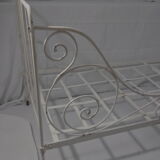 Forged iron bed