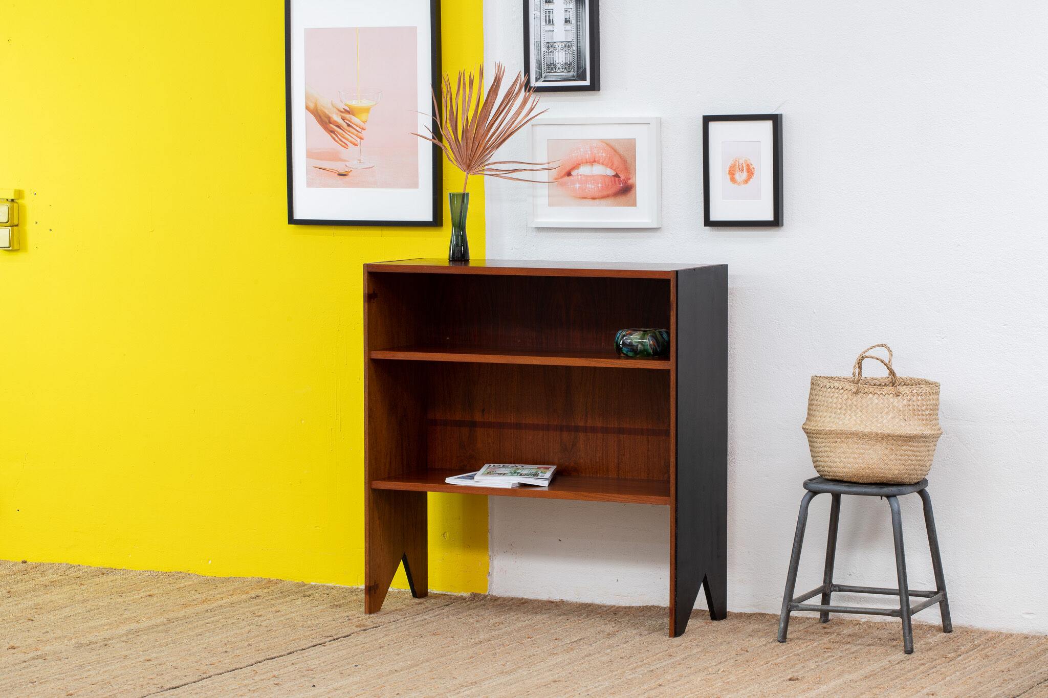 Vintage Scandinavian Bookcase – 100 cm