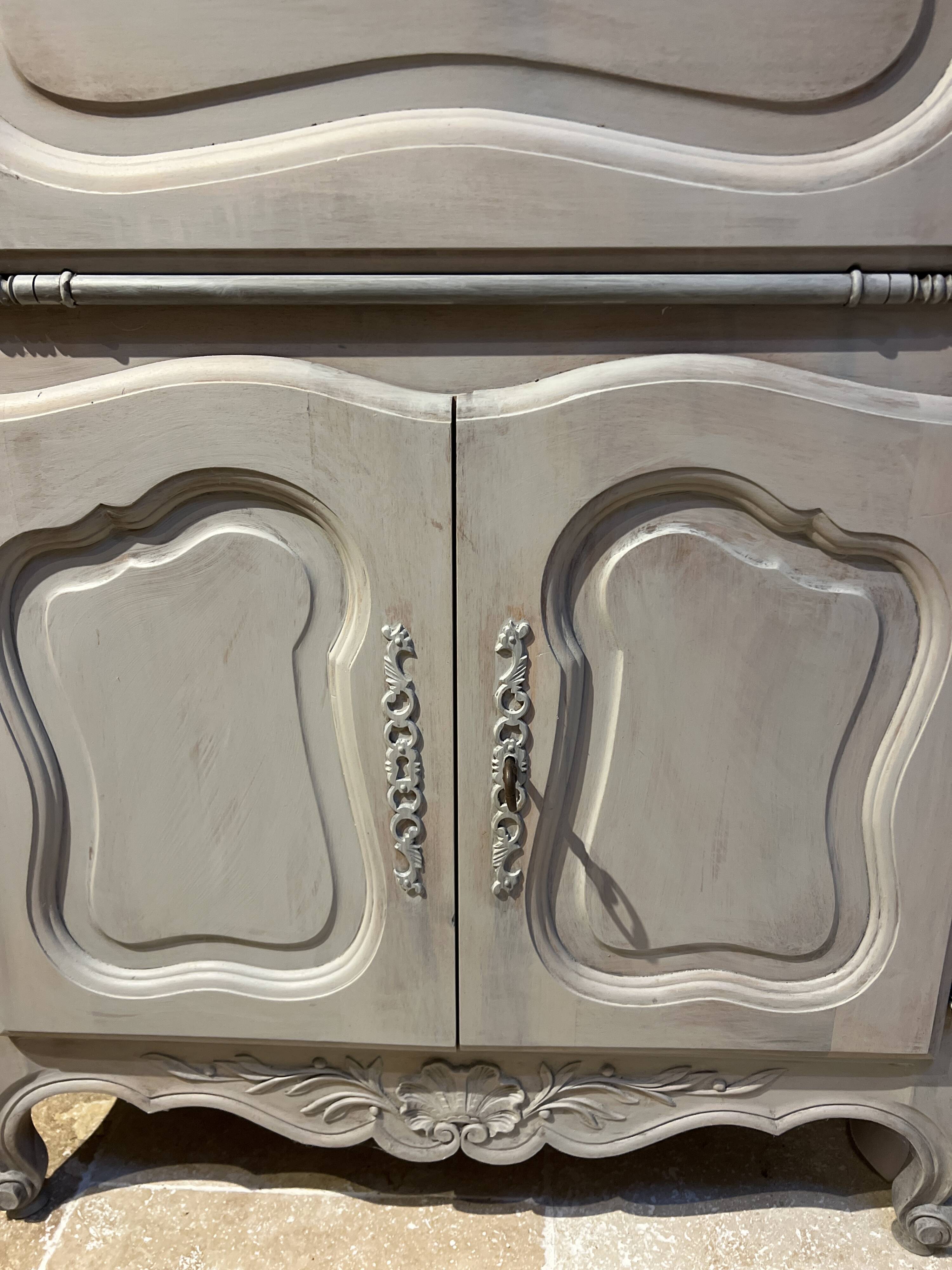 Magnificent Provençal secretary storage furniture made of solid wood with olives.