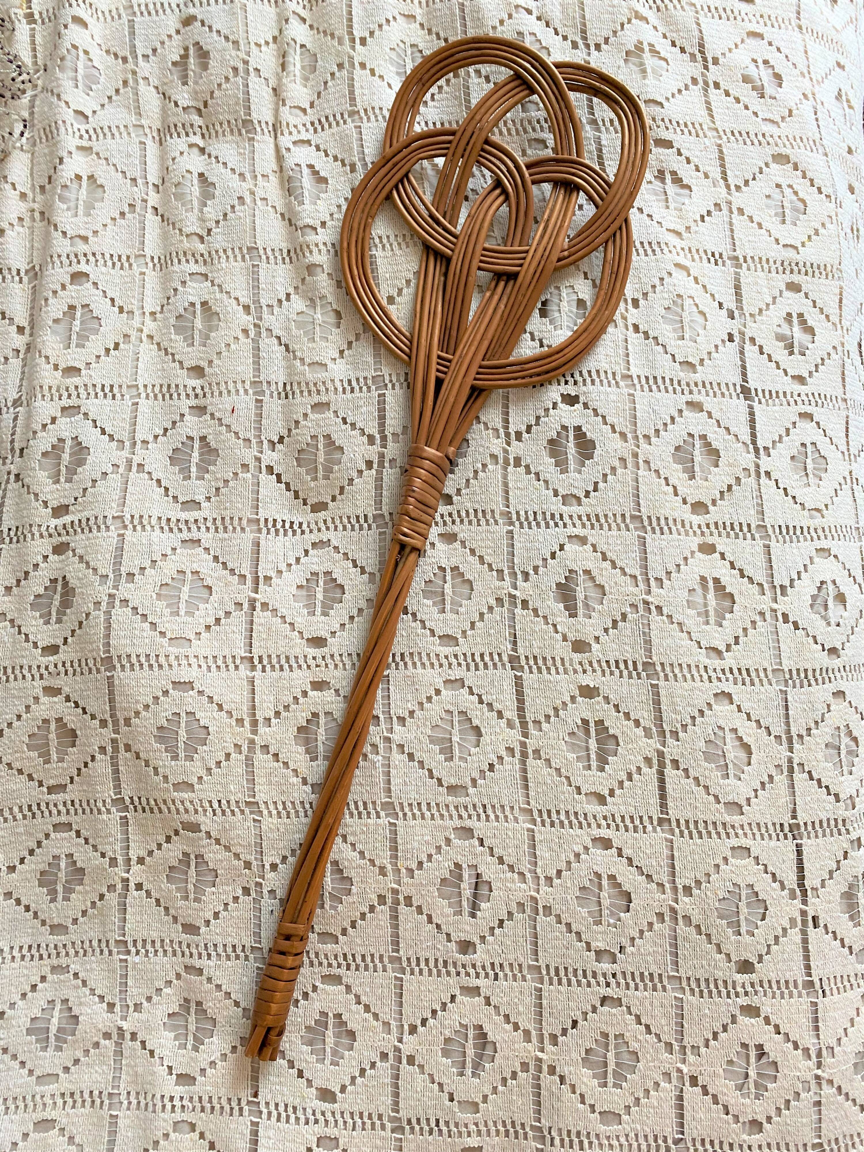 Wicker carpet beater