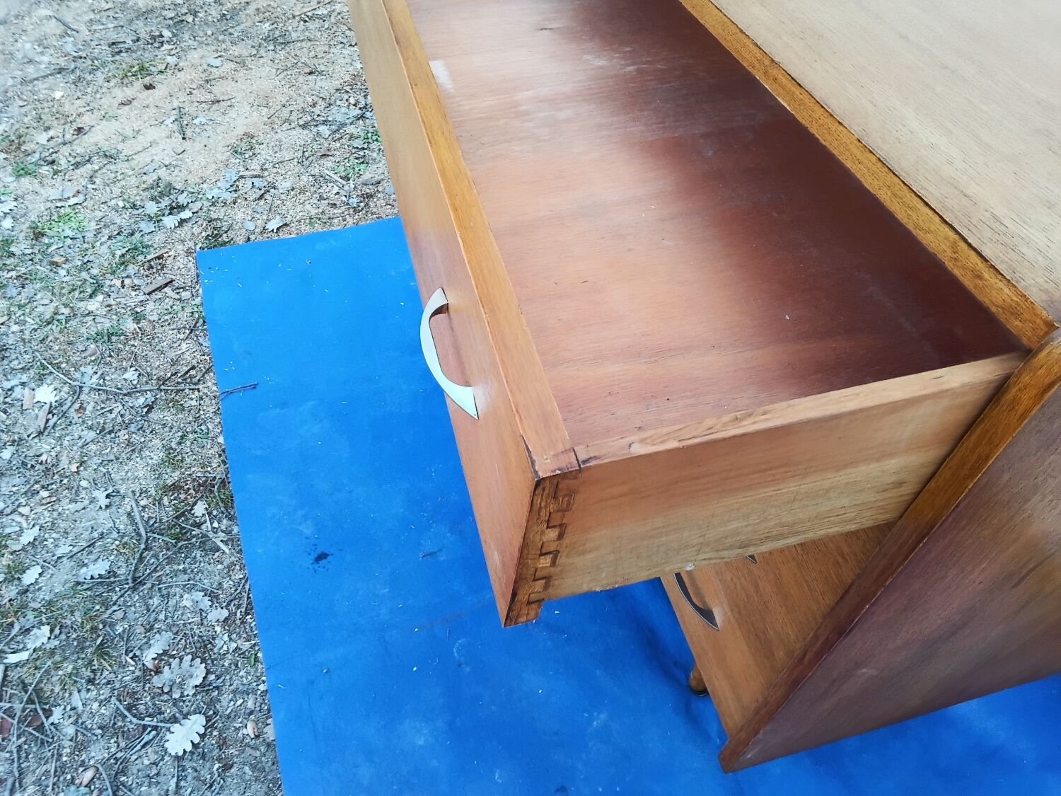 Commode vintage