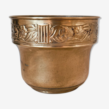 Golden brass pot cover