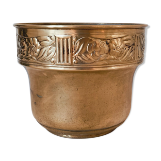 Golden brass pot cover