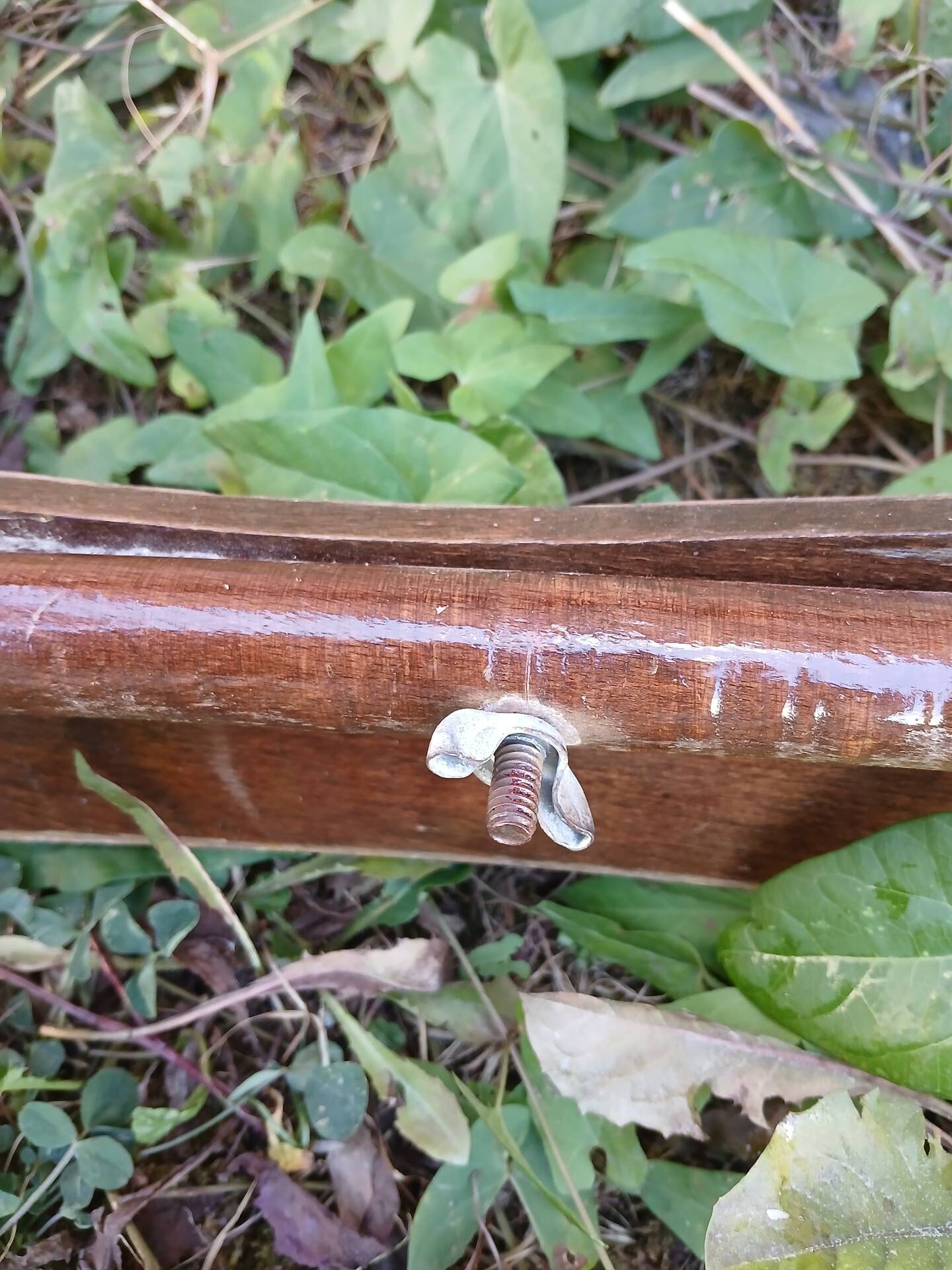 Tabouret égyptien forme selle de chameau