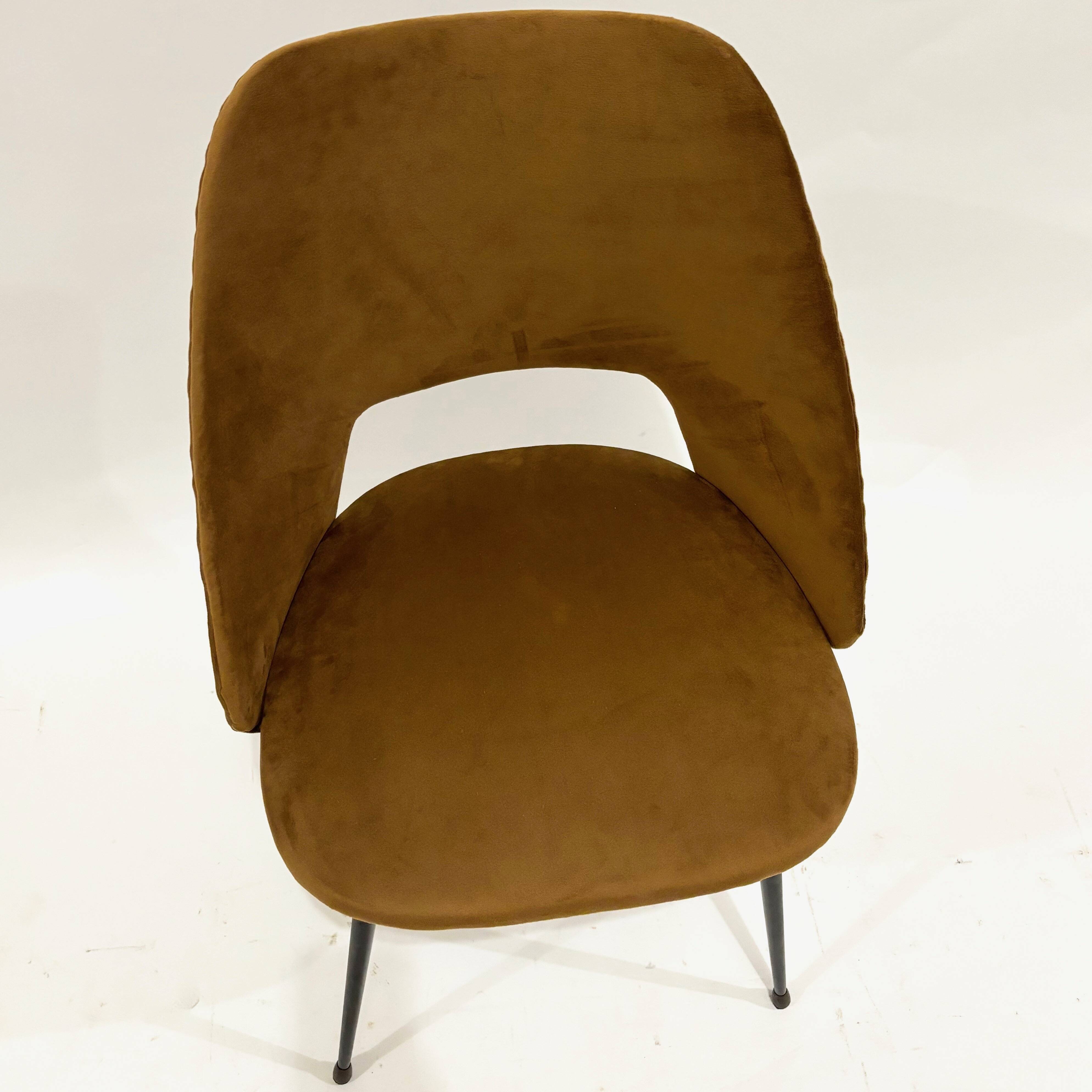 Set of 4 cocktail chairs in ocher velvet