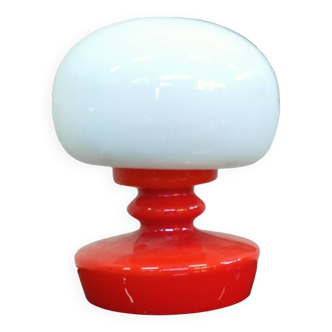 Lampe de table en verre opaline par Stepan Tabery pour Valasske Mezirici 1970