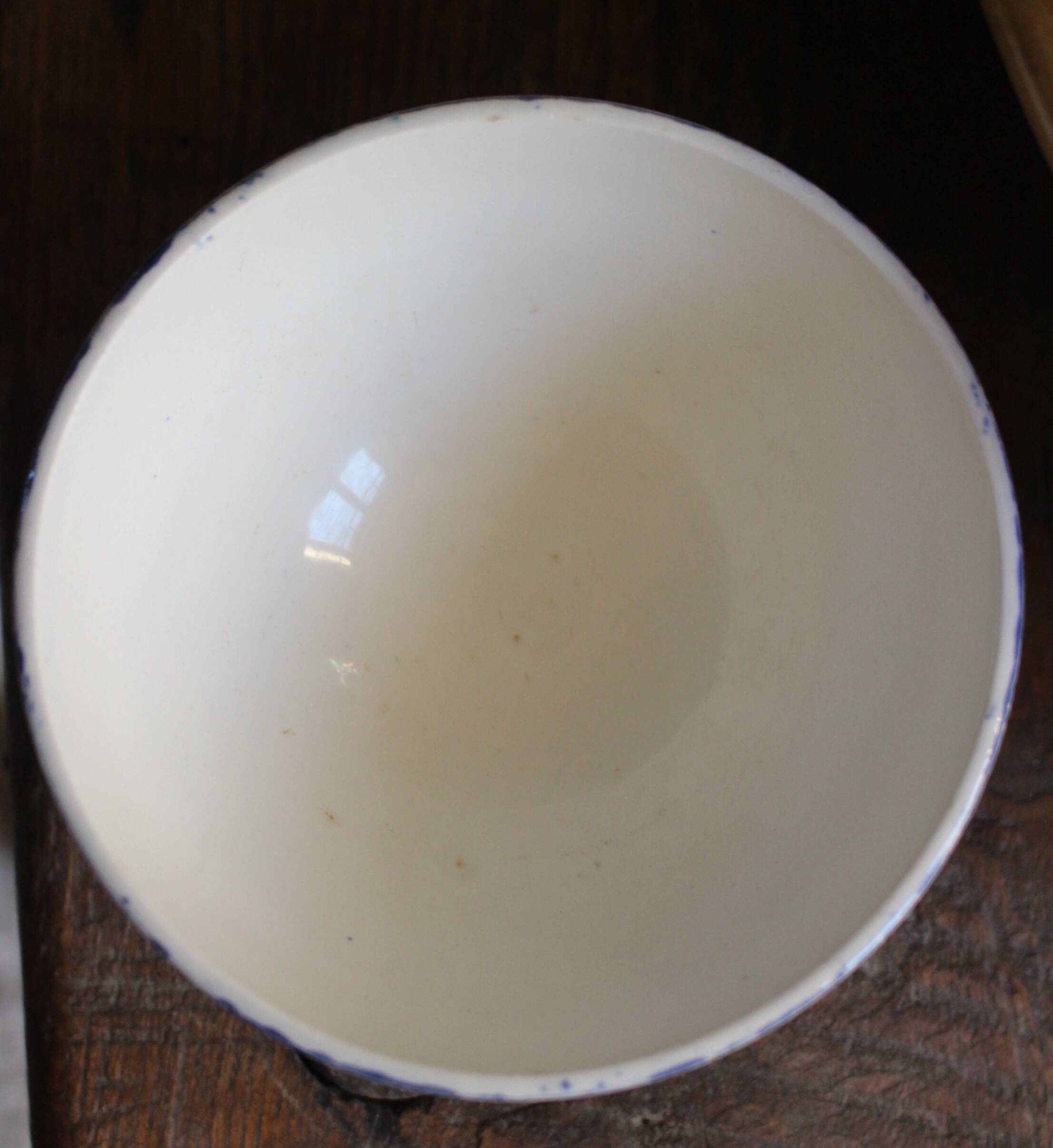 Small bowl on foot with small flowers Digoin Sarreguemines