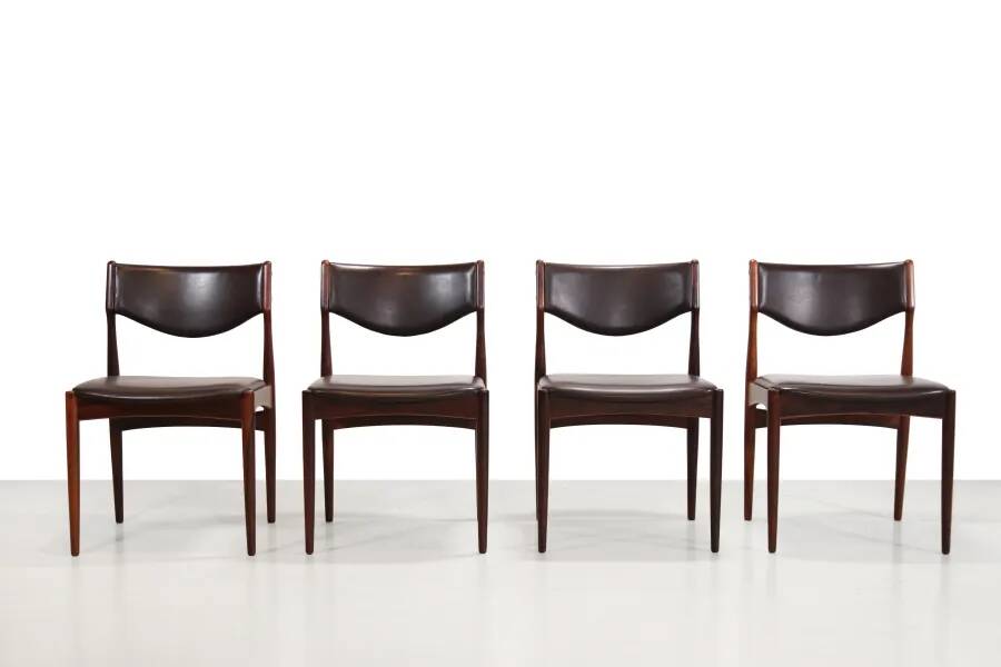 Set of 4 Johannes Andersen dining chairs in Rosewood with brown leather