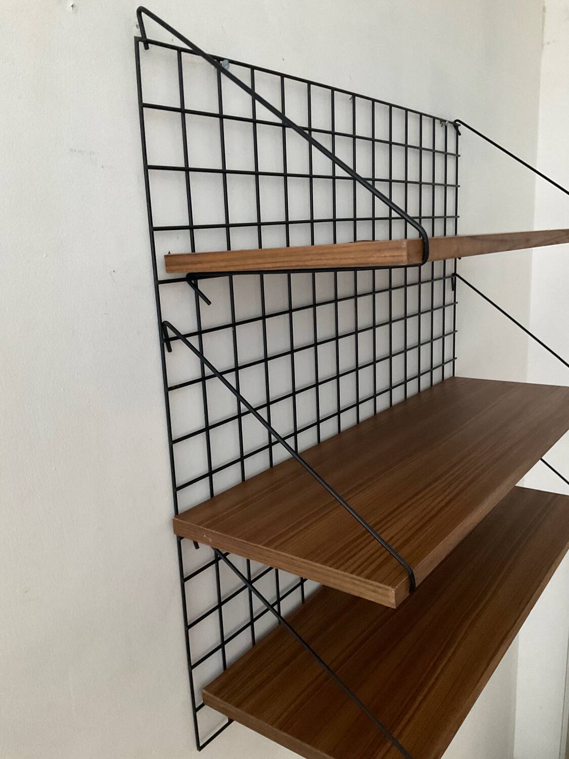 Meca shelf by Pierre Guariche for Meurop 1960s